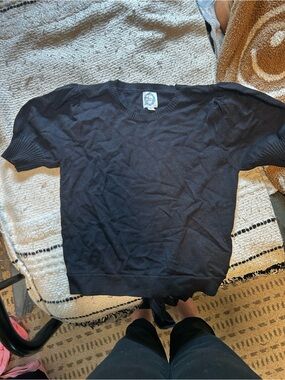 Francesca's Collections Black Short Sleeve Knit Top